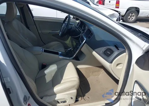 2014 Volvo S60 T5 from USA, damaged, VIN YV1612FSXE2296808